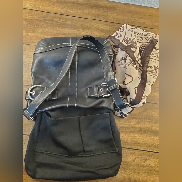 COACH PENELOPE SHOULDER BAG IN GREAT CONDITION! - Picture 11 of 13